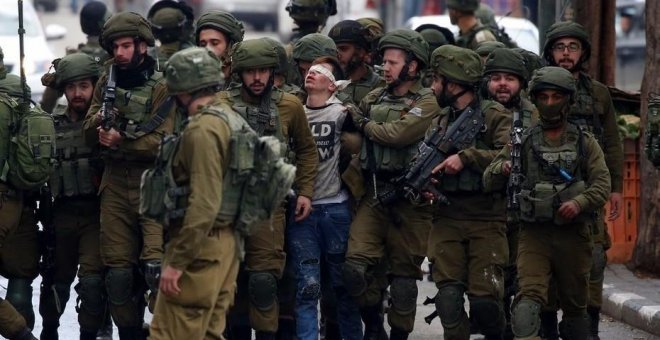 Una ONG denuncia que Israel "viola sistemáticamente" los derechos de menores palestinos