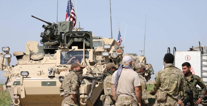 Trump ordena al Pentágono retirar las tropas de Siria