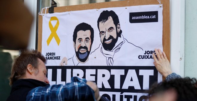 Puigdemont, Sànchez y Turull piden que se llenen las calles de Barcelona por la libertad