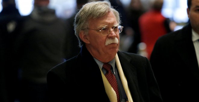 El "diablo" John Bolton corre suelto por Oriente Próximo