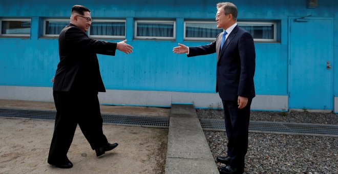 Corea del Norte suspende sus conversaciones con Corea del Sur y podría anular la cumbre entre Kim Jong Un y Trump