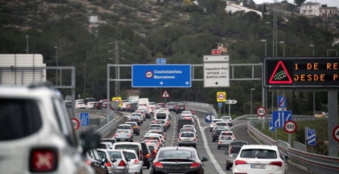 Detenido por saltarse 26 veces un peaje y romper tres veces la barrera