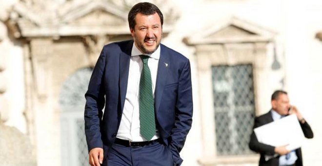 El nuevo ministro del Interior italiano dice que a los inmigrantes sin papeles "se les acabó la buena vida"