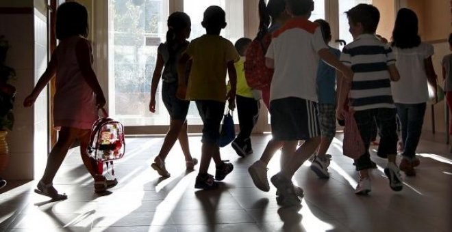 Una maestra de un colegio de Alzira impide salir al patio a un niño durante 7 meses