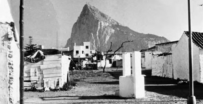 Vivir en una barraca a la espalda de Gibraltar