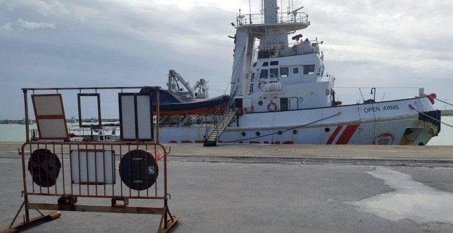 Salvini impide atracar al barco de Proactiva Open Arms por motivos de "orden público"