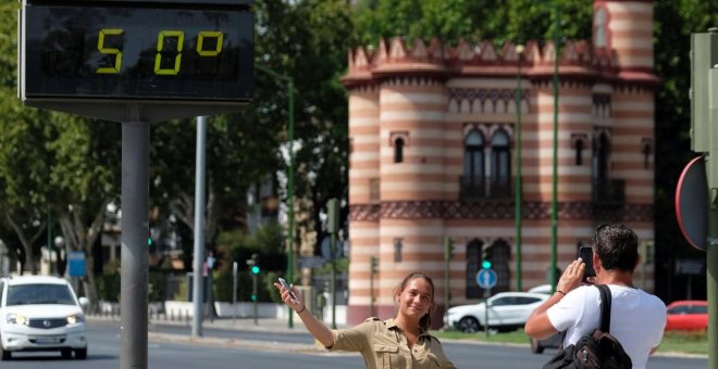 El calor amenaza a un total de 39 provincias y deja en aviso rojo a Córdoba y Badajoz por máximas de 45ºC