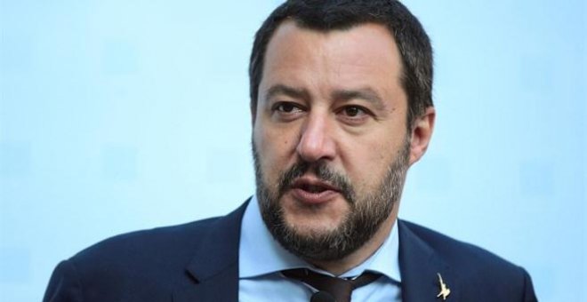Salvini acusa a España de "favorecer una inmigración fuera de control"