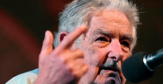 Mujica aceptaría mediar en Venezuela si el gobierno uruguayo se lo pide
