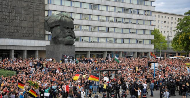 La ultraderecha alemana mantiene la tensión tras convocar otra concentración de corte racista