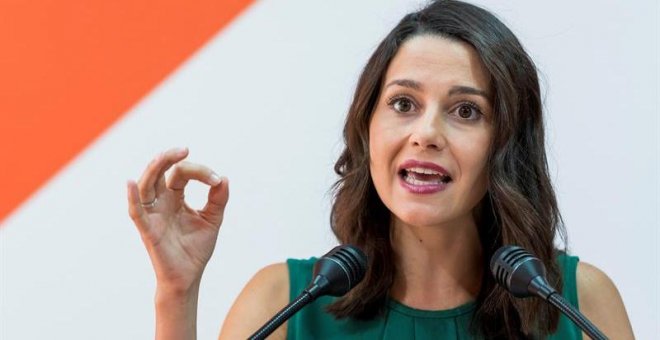 Inés Arrimadas: "Quitamos lazos porque las cosas han ido a peor"