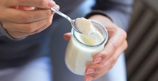 La mayoría de los yogures contienen altos niveles de azúcar