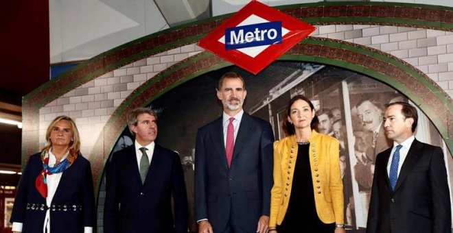 Metro de Madrid retira cuatro vagones por amianto el mismo día de la visita del rey