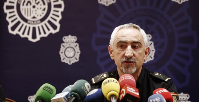 El jefe de la Policía de Navarra usa Twitter para insultar a políticos de izquierdas y ensalzar al líder de Vox y al golpista Tejero