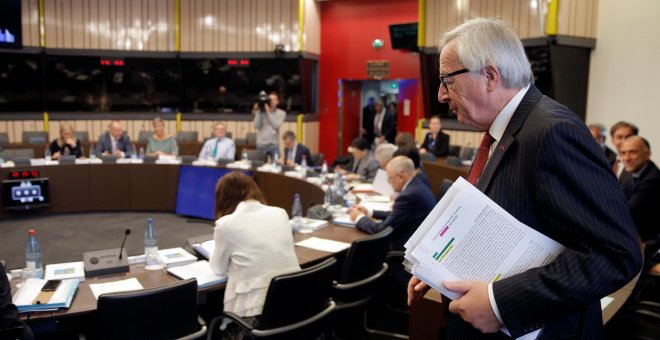 Bruselas tumba el presupuesto de Italia y le pide una nueva versión
