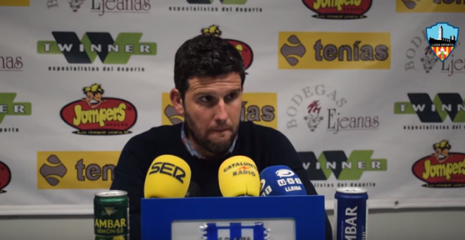 La SER se disculpa por el periodista que increpó al entrenador del Lleida al responder en catalán