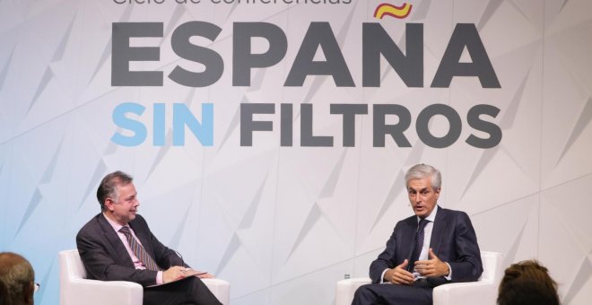 Suárez Illana: "La democracia hoy en día se debe en parte a Carrillo y en parte a Franco"
