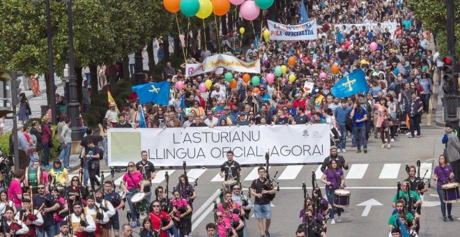 El Parlamento asturiano rechaza la oficialidad del bable por el voto en contra de PSOE, PP, Cs y Foro