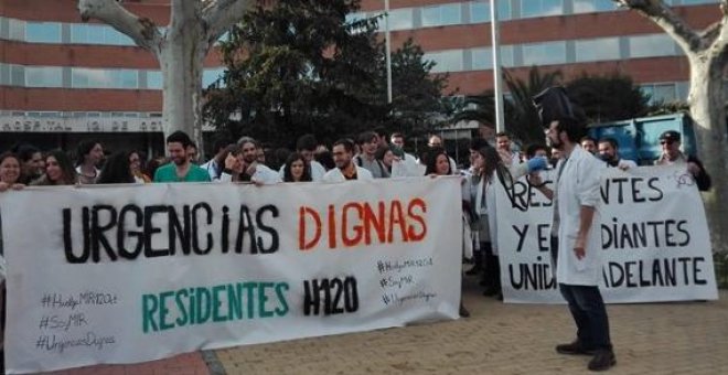 Los MIR del Hospital 12 de Octubre comienzan una huelga indefinida por unas "Urgencias dignas"