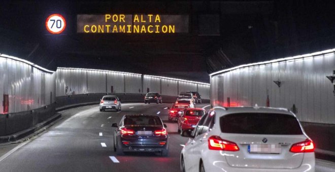 La Fiscalía propone a Almeida crear "patrullas policiales" y actuar contra los coches contaminantes