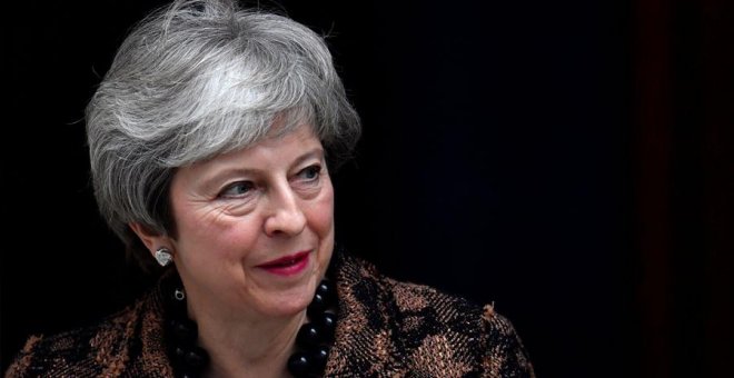 El plan B de May para el brexit: quiere renegociar la salvaguarda irlandesa y rechaza un segundo referéndum