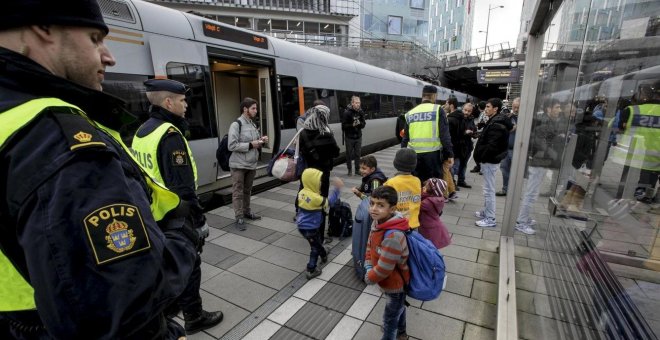 Dinamarca entierra su solidaridad: guetos vecinales, aprendizaje de valores e islas desiertas para migrantes