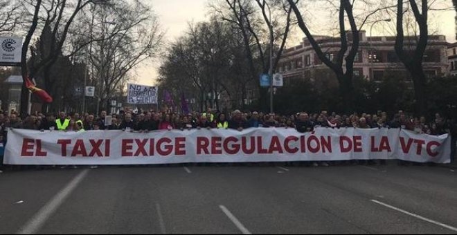 Los taxistas vuelven a la calle para hacer frente a "la privatización del transporte" aprobada por la Comunidad de Madrid