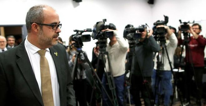 El conseller de Interior de Catalunya admite un "error de comunicación" sobre el uso del gas pimienta