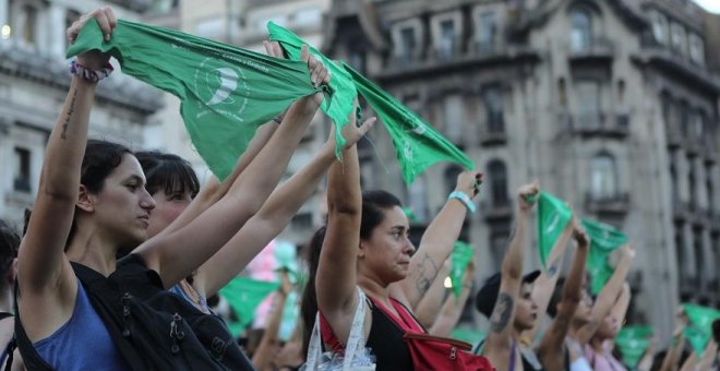 Los pañuelos verdes vuelven a las calles argentinas para reclamar el aborto legal