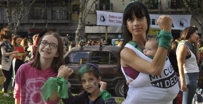 El feminismo vibra en Argentina en reclamo de igualdad