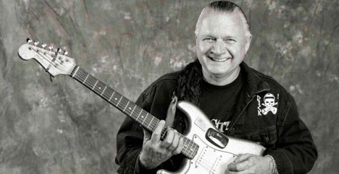 Muere a los 81 años el guitarrista Dick Dale, pionero y rey del surf rock