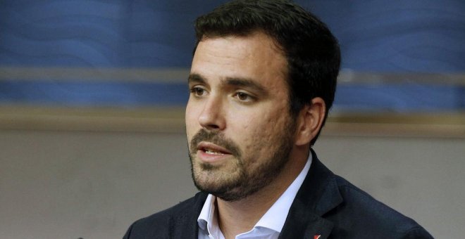 Condenan a un capitán auditor de la Guardia Civil por amenazar a Alberto Garzón con un golpe de Estado