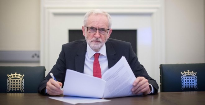 Corbyn, tras la reunión con May: "Útil, pero no concluyente"