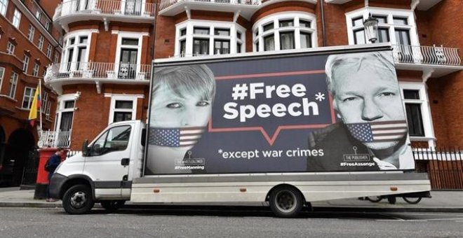 Wikileaks denuncia que su fundador está siendo espiado en la Embajada ecuatoriana en Londres