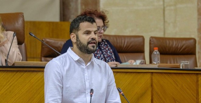 El Parlamento de Andalucía vota a favor de atajar el problema de las casas de apuestas y del juego 'online'