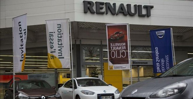 Fiat va a proponer a Renault una fusión de las dos firmas, según 'Nikkei'