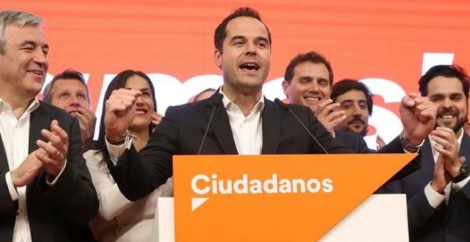 Ciudadanos levanta el veto a Vox en Madrid y Aguado se reúne con Monasterio