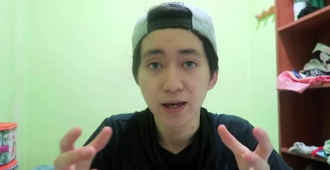 Prisión para el 'youtuber' que dio galletas con pasta de dientes a un sintecho