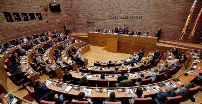 Un diputado de Compromís saca los colores a Vox: "Son el mayor chiringuito de España"
