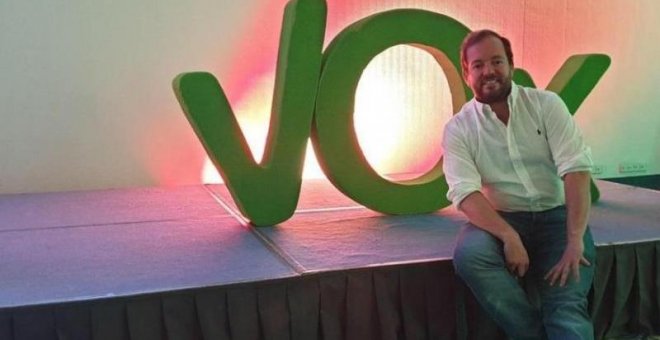El coordinador de Vox en Sevilla calificó a las feministas de "zorras machorras"