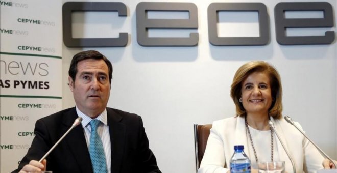 La exministra de Empleo Fátima Báñez ficha por la CEOE