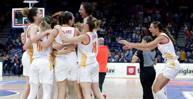 España sella el pase a la final del Eurobasket femenino con una lección de carácter