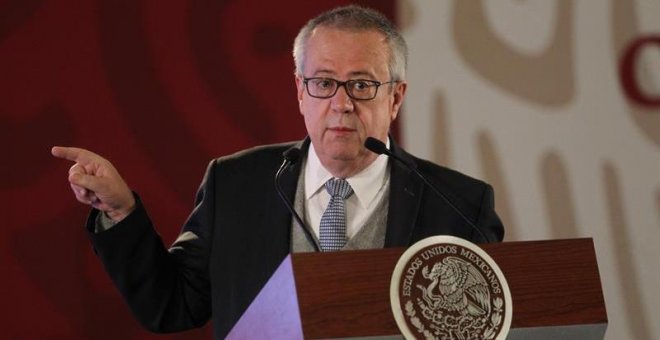 Dimite el ministro de Hacienda de México por sus discrepancias con López Obrador