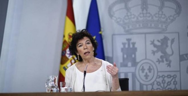 El Ejecutivo insiste en el veto a Iglesias pero admite que la inclusión de Montero en el Gobierno es un "escenario abierto"