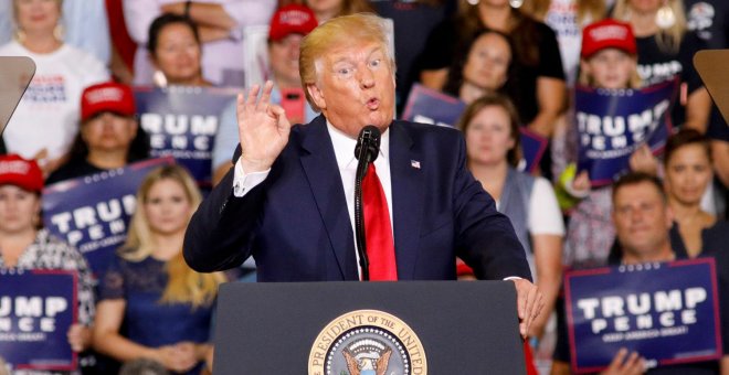 Trump intenta excusarse por los cánticos xenófobos en su mitin, tras la presión de parte de los republicanos