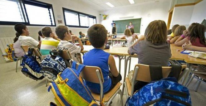 Malestar en la educación pública: la Justicia valenciana cree que es mejor 25 alumnos por aula que 23