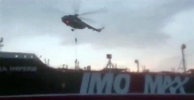 Irán difunde un vídeo de la captura del petrolero británico en el estrecho de Ormuz