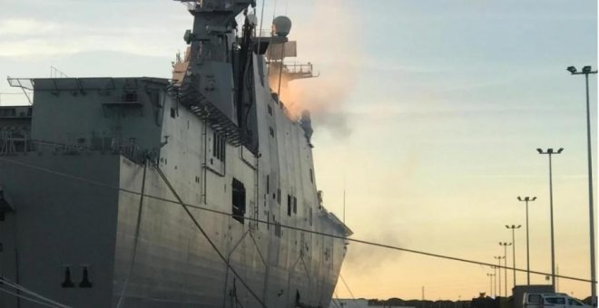 Defensa dice que el fuego del portaeronaves Juan Carlos I causó daños de sólo 50 euros