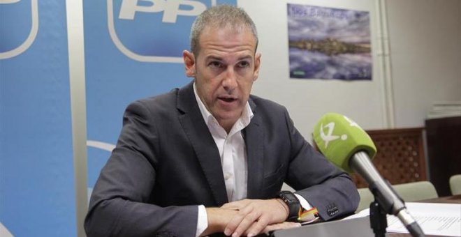 El alcalde de Malpartida de Cáceres se niega a dimitir pese a ser condenado por violencia de género a nueve meses de prisión