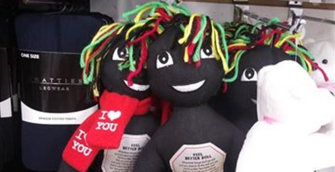 Retiran del mercado una muñeca negra comercializada para ser golpeada en caso de estrés